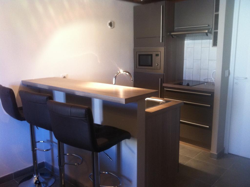 Cannes City Suites Szoba fotó